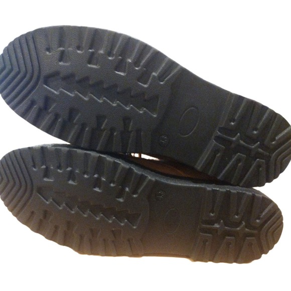 💸💲$14 Designer Look Fleece Lined Brown Suede Boots Women's Size 11 - Picture 5 of 6